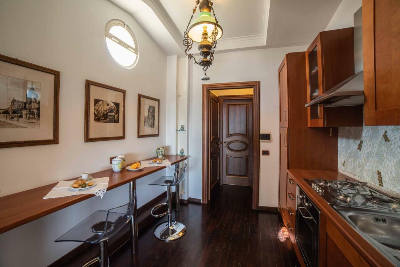 Palazzo Di Ferro Taormina Apartment Bagian luar foto