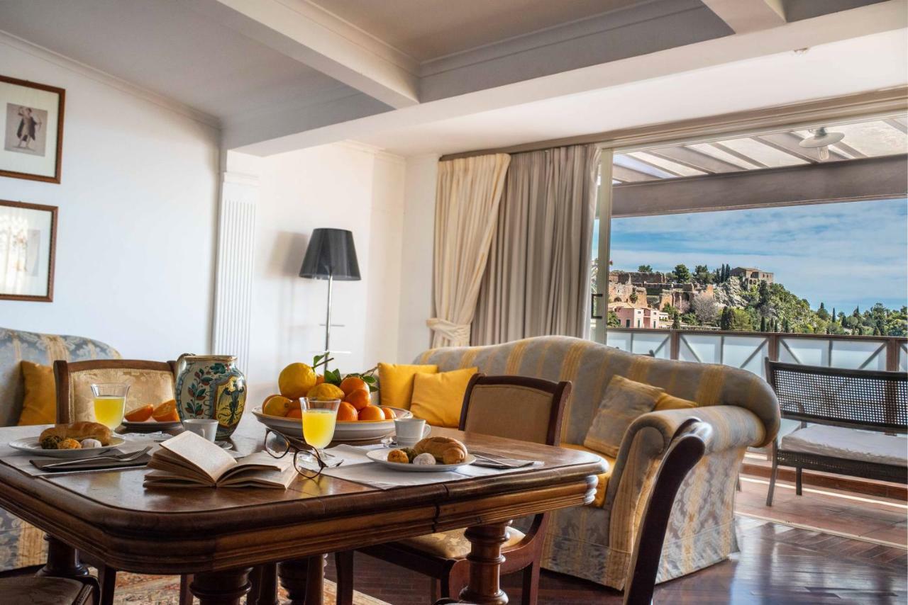 Palazzo Di Ferro Taormina Apartment Bagian luar foto