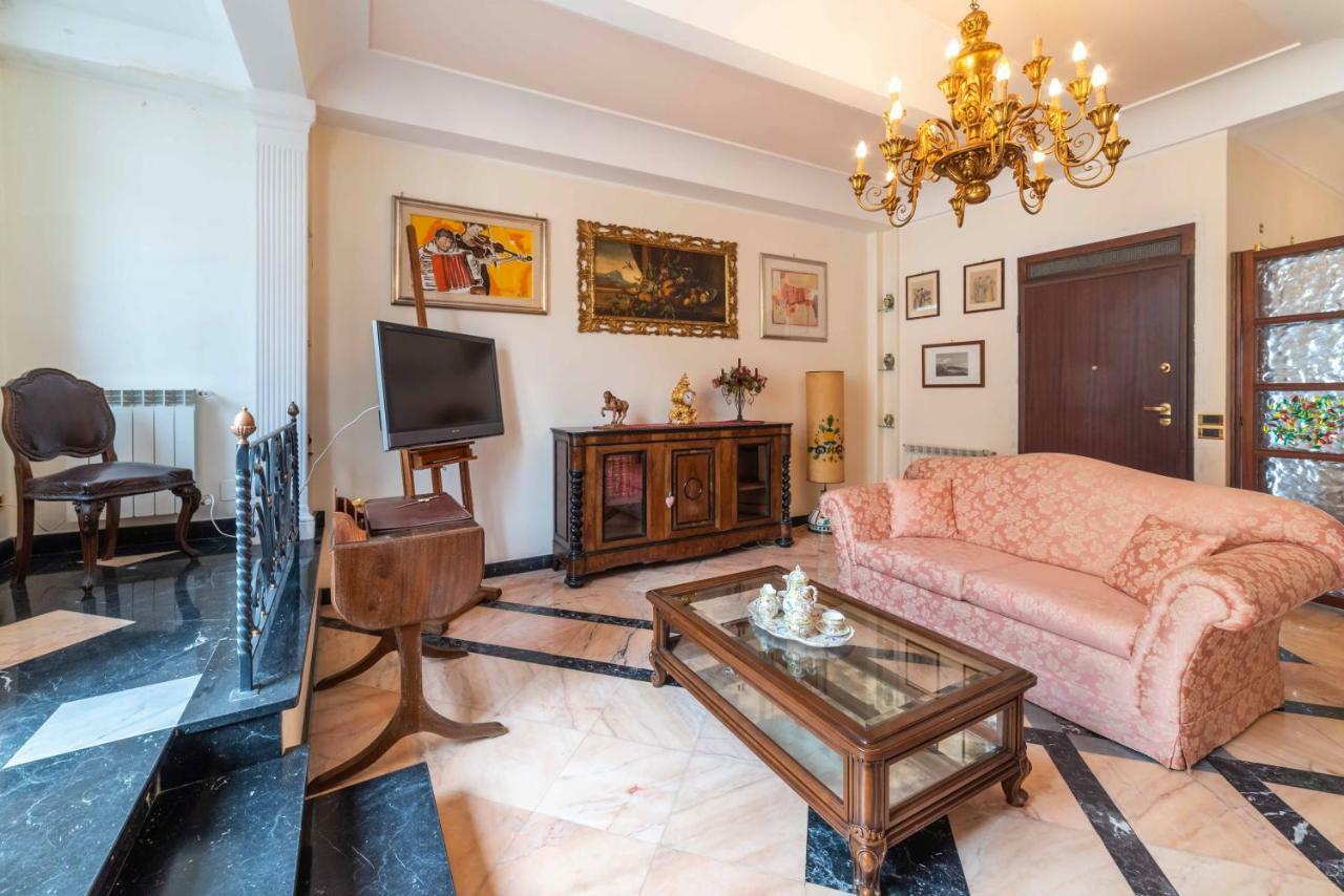 Palazzo Di Ferro Taormina Apartment Bagian luar foto